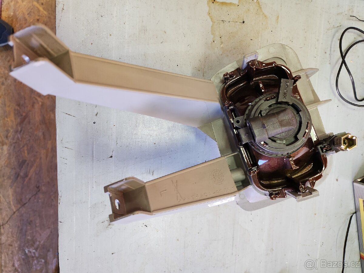 Opel Astra světlo nové - 2