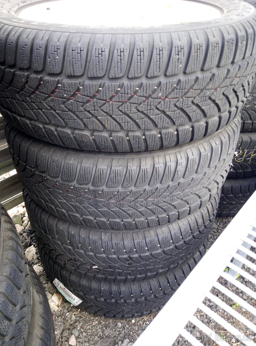 Sada ALU kol se zimními pneu Dunlop 16 - 2