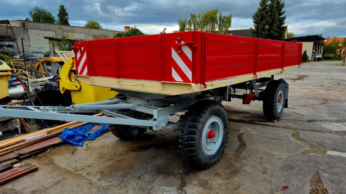 Zetor 3011 bez SPZ + Vlek 7 tun s SPZ - 2