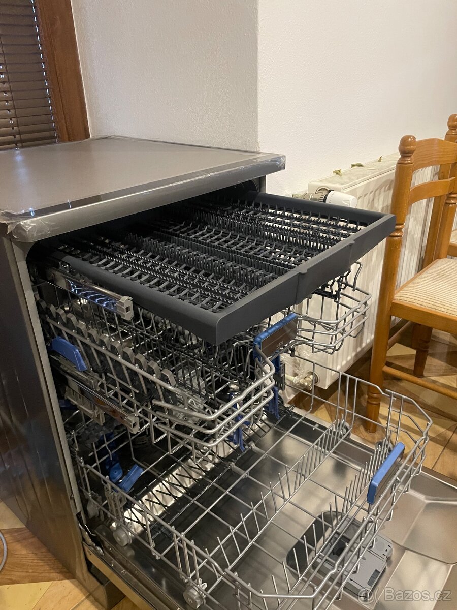 Nerezová myčka BEKO - 2