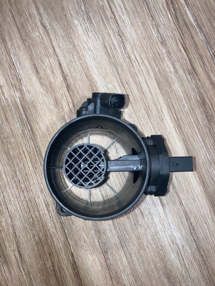 Váha vzduchu MB 6460940048 Valeo Mercedes-Benz - 2