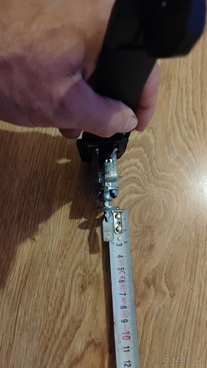 PRODÁM PŘEDNÍ VENKOVNÍ KLIKU PRAVÁ/LEVÁ - 2