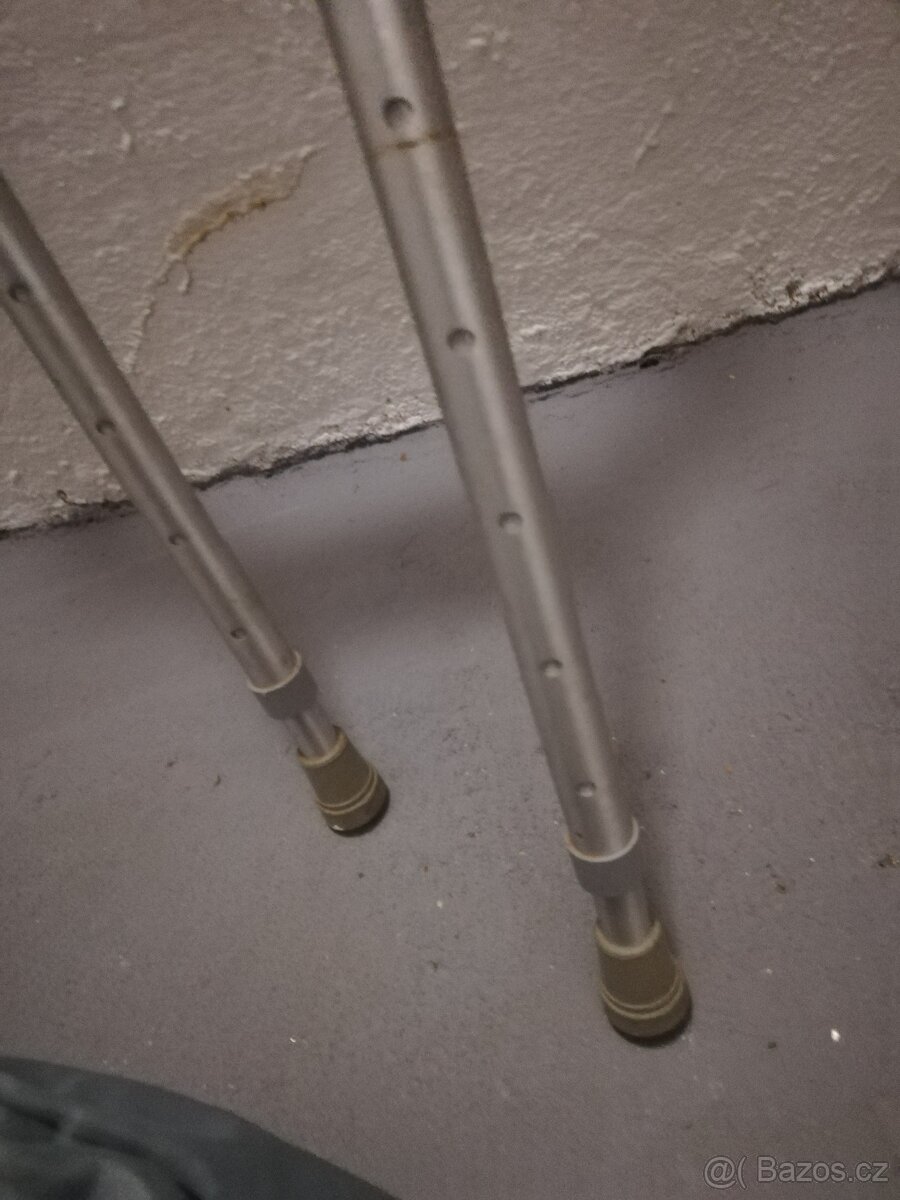 Francouzské hole + zdravotní hůl nastavitelná / špacírka - 2