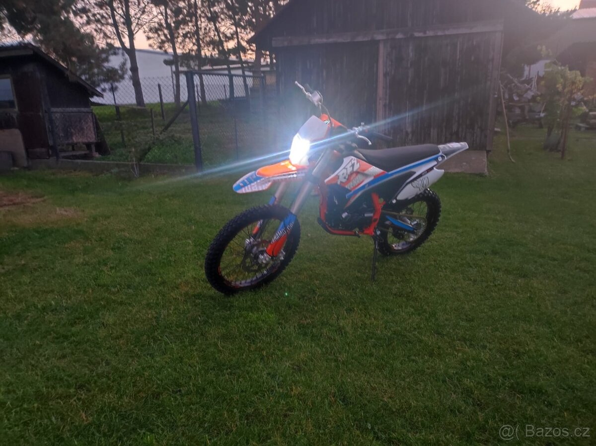 Pitbike Apollo THUNDER 300cc 21/18 - 2