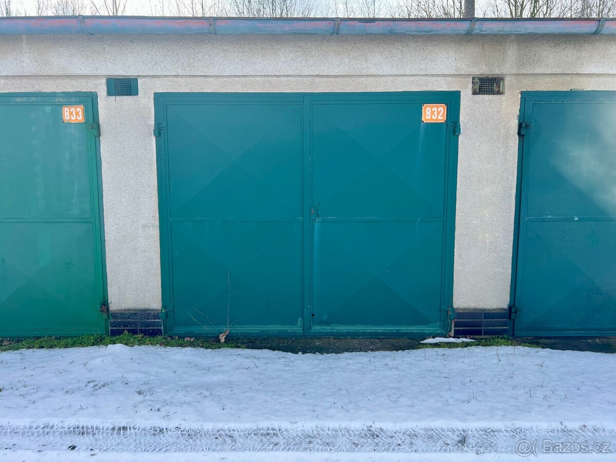 Pronájem garáže - Slaný , ul.Ouvalova - 2