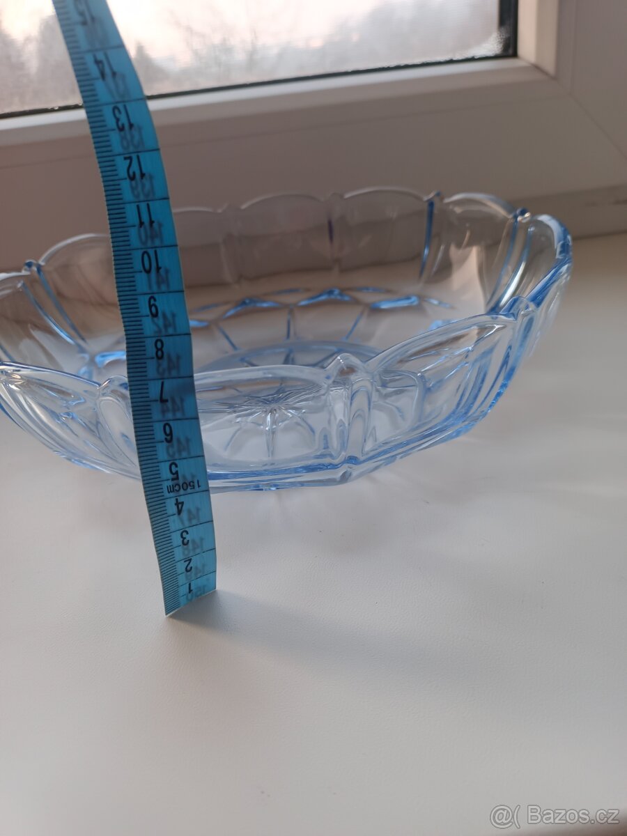 Stará skleněná mísa - 2