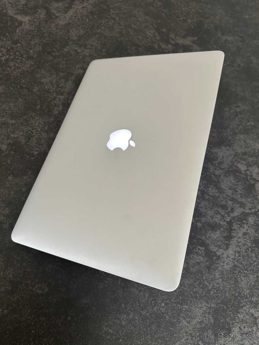 MacBook Pro 15” (2015) – i7 / 16 GB RAM / 256 GB SSD - 2