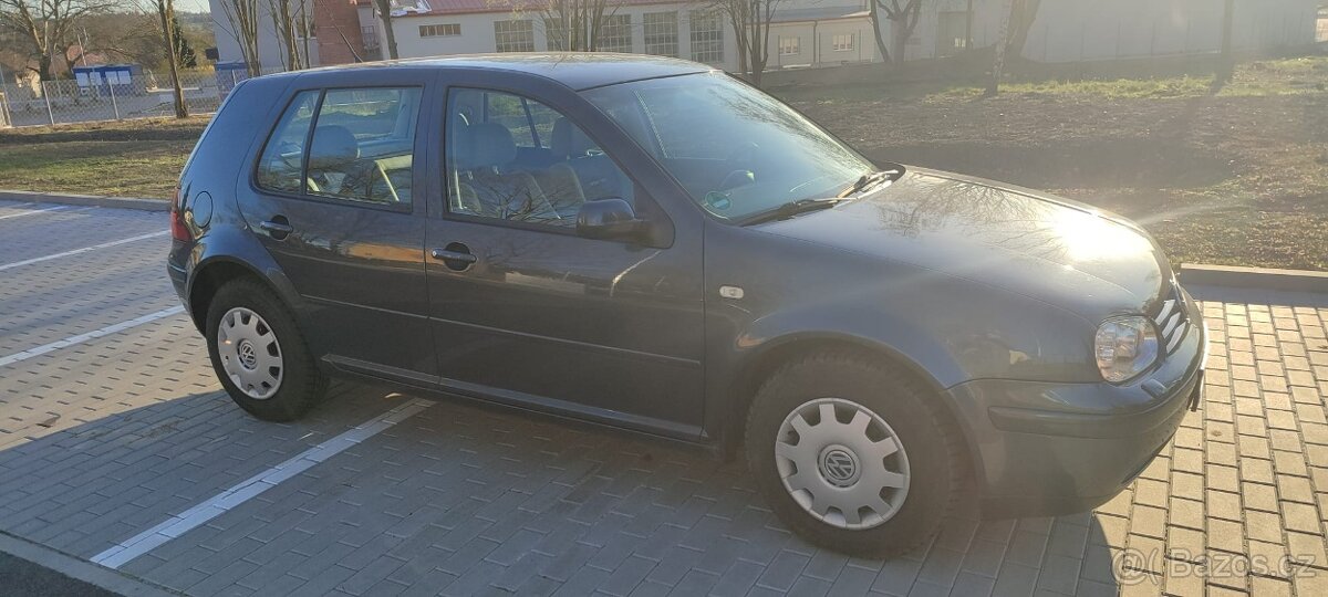 VW Golf 4 1,6/74kW - 2