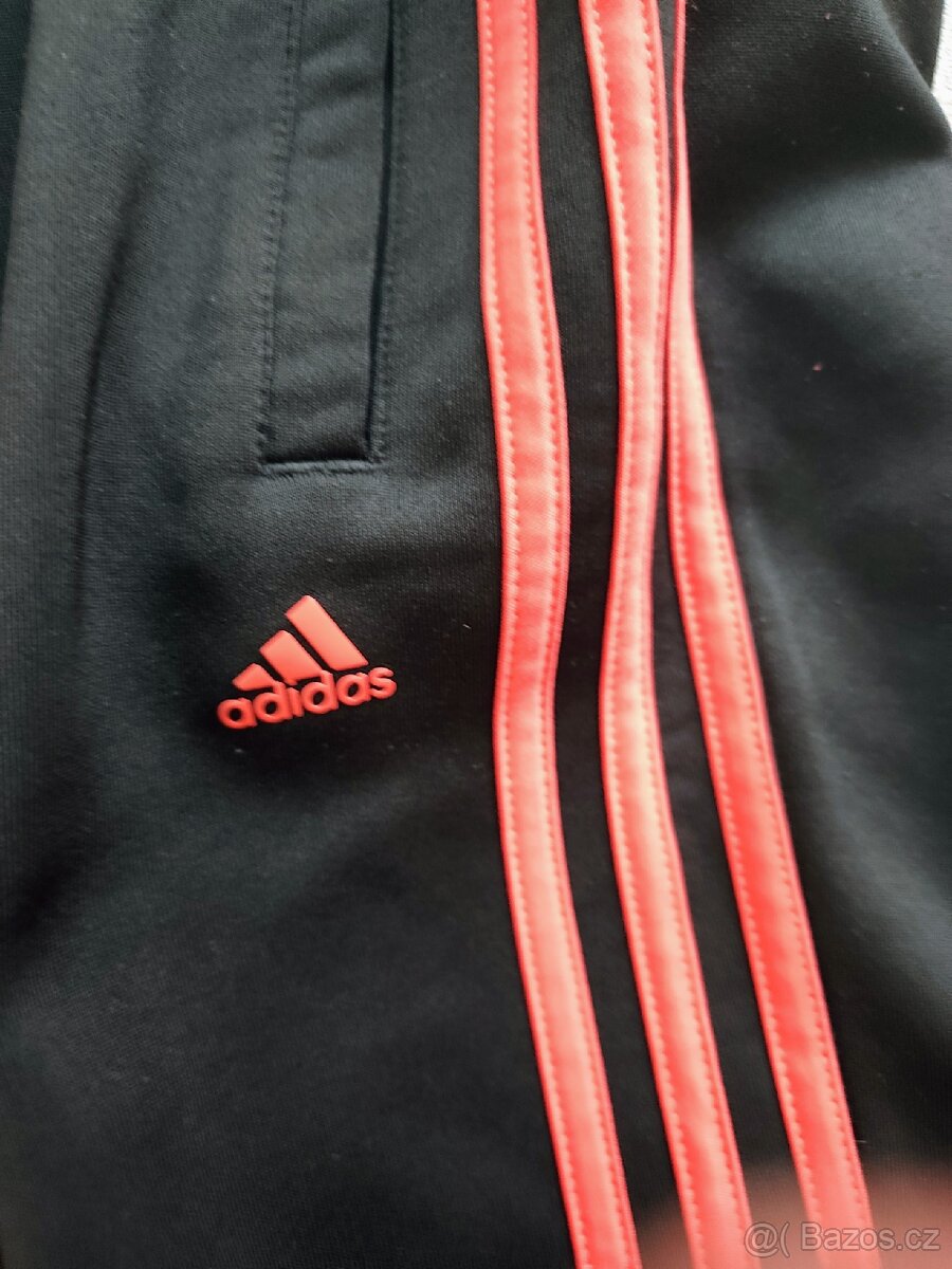 Souprava Adidas nošená xl - 2