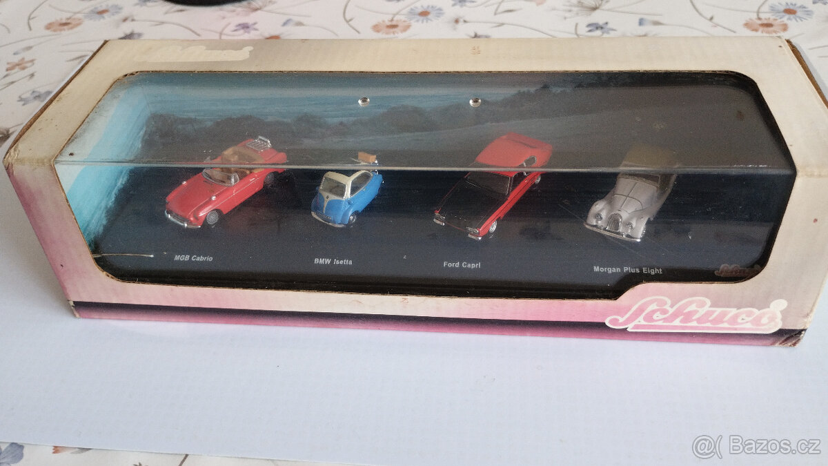 set modelů aut Schuco - 2