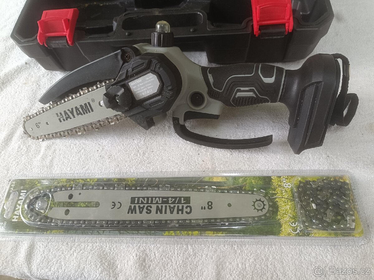 Aku mini retezova pila - 2
