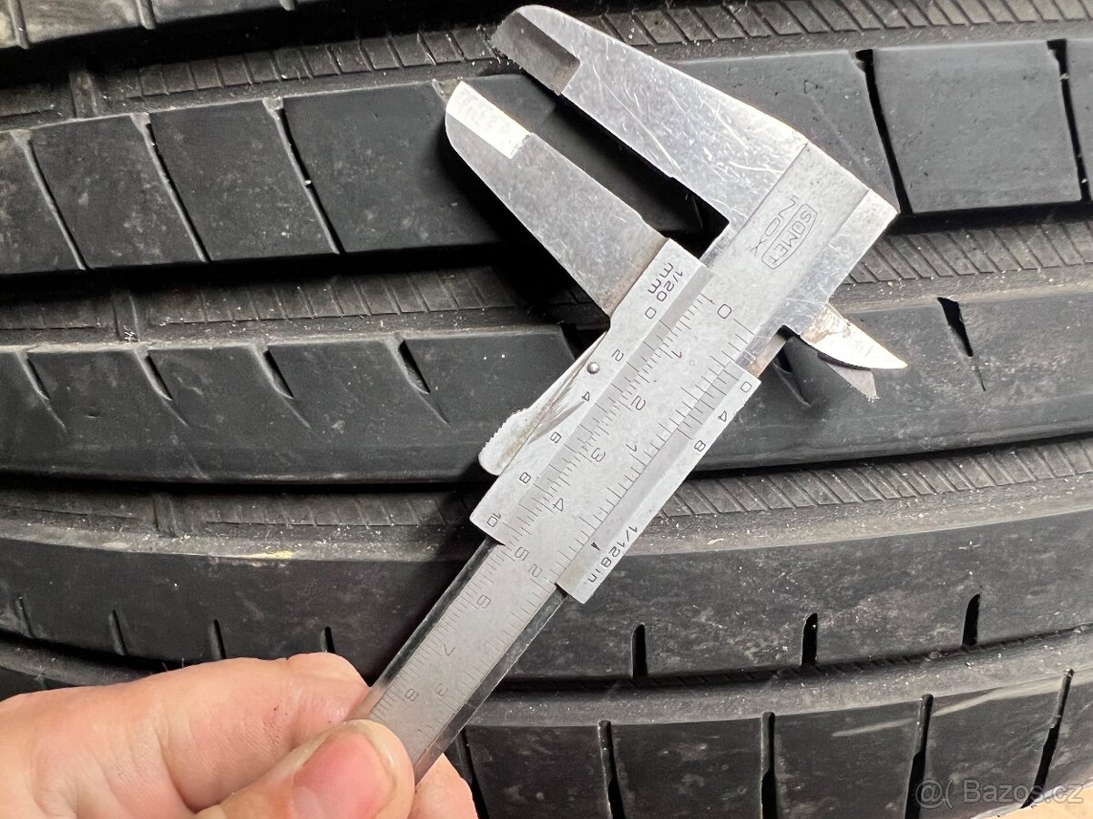 pneu 235 35 19 GoodYear - 2