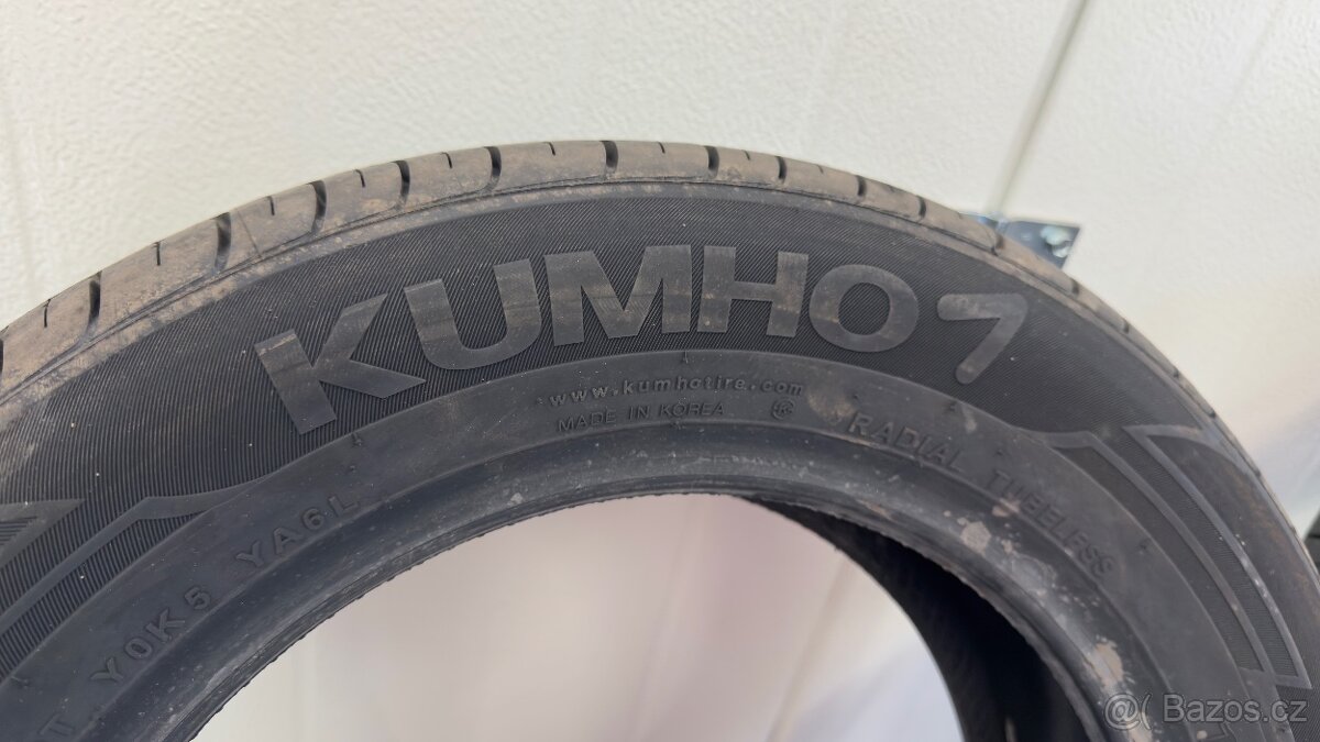 Kumho Ecowing 185/60 R15 84H - 2