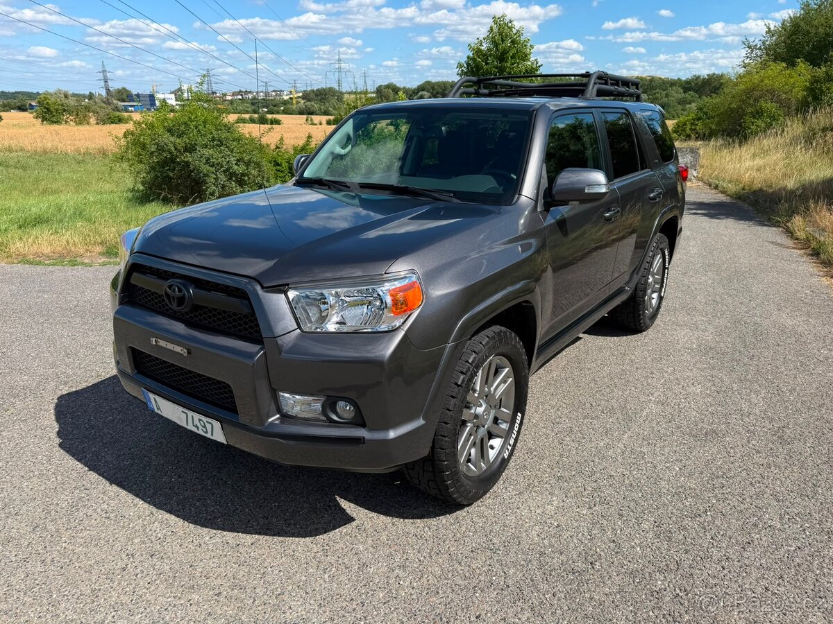 Toyota 4Runner bez koroze, odpis DPH, 7 míst - 2