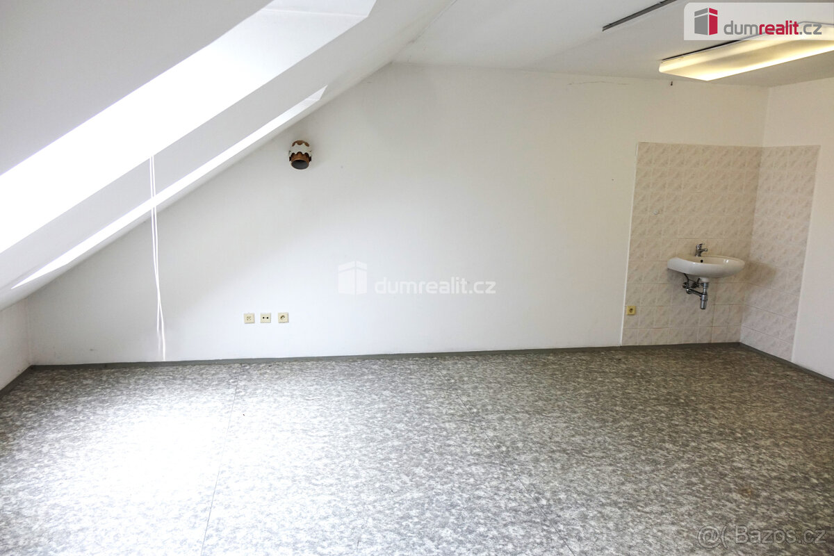 Pronájem komerčního prostoru 45 m2, Benešov - 2