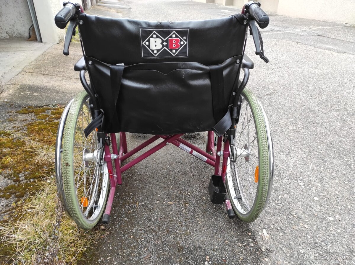 Invalidní vozík pro větší osoby nosnost 180kg - 2