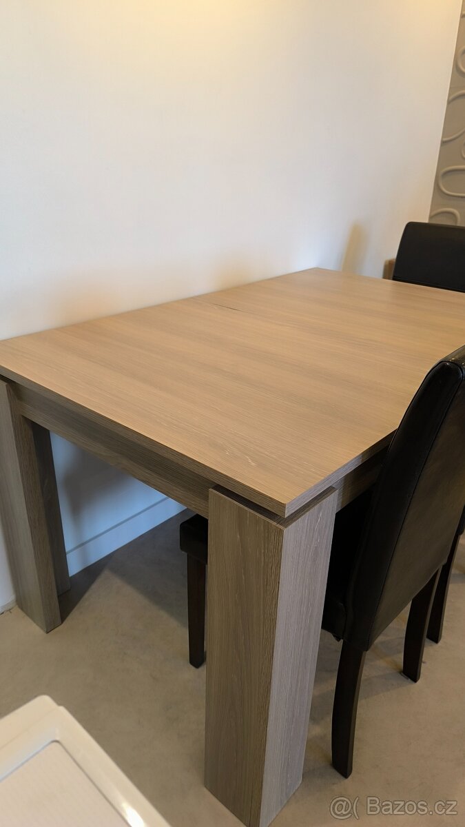 Jídelní stůl rozkládací - 2