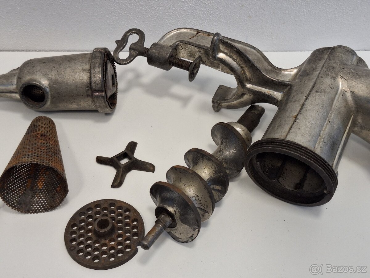 Starý kombinovaný mlýnek Porkert IDEAL - 2