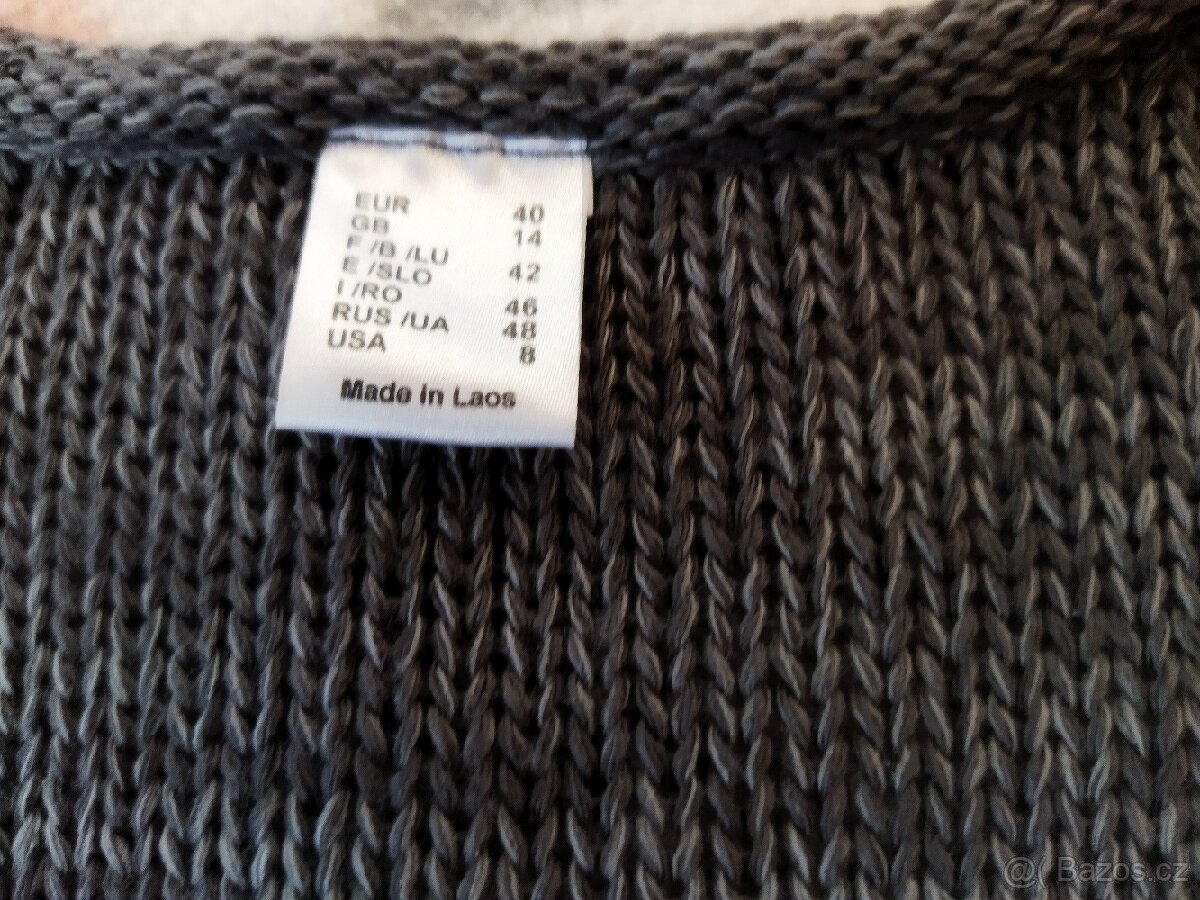 Dámský svetřík vel.40 - 2