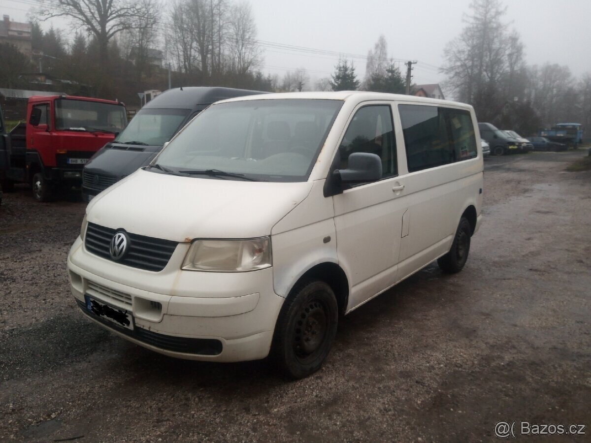 VW Transporter T5 1.9 TDI 9 míst - 2