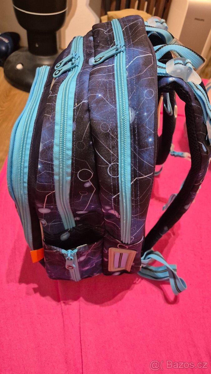 Aktovka pro 1. až 3. třídu Topgal v super stavu - 2