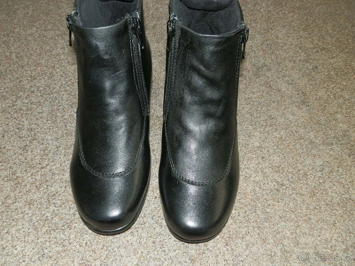 Kotníčkové zimní botky vel.37 - 2