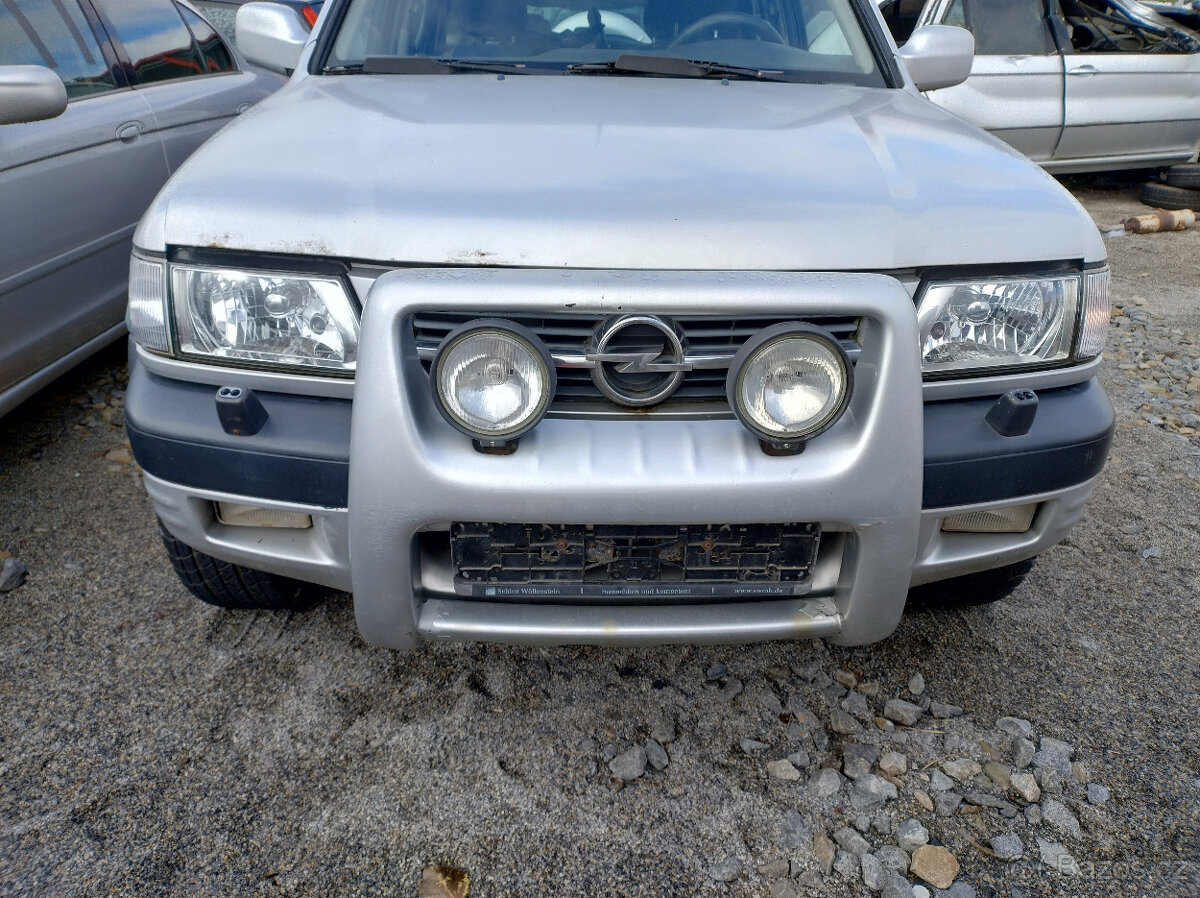 Opel FRONTERA 2,2DTI 16V 2002 LIMITED 4x4 DILY - 2