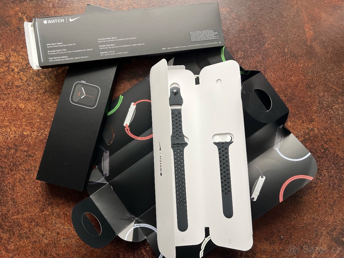 Apple Watch SE Nike 44mm - 2