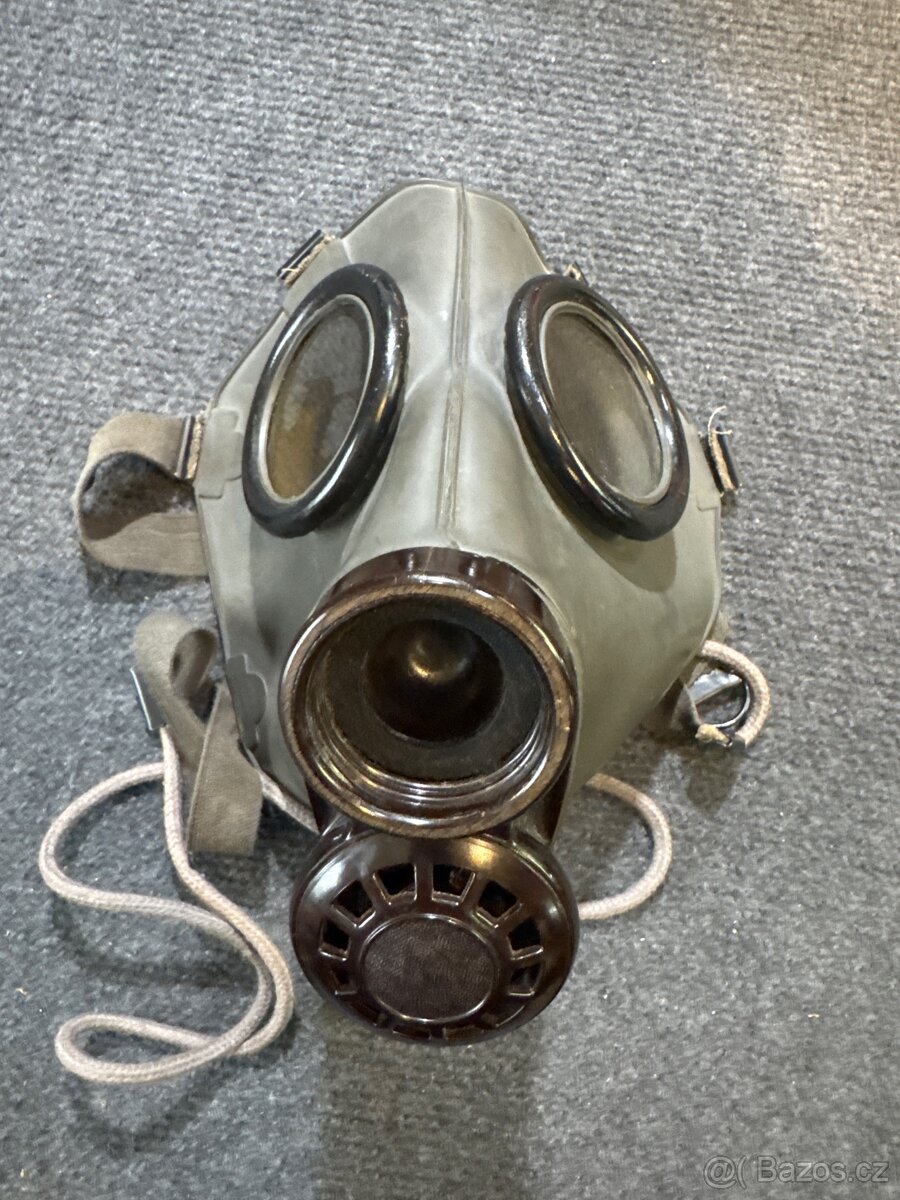 Plynová maska - 2
