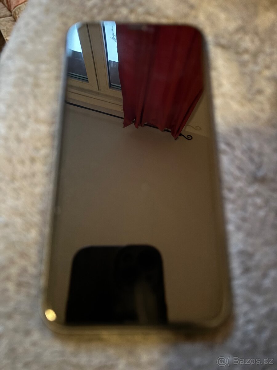 Prodám iPhone 11 - 2