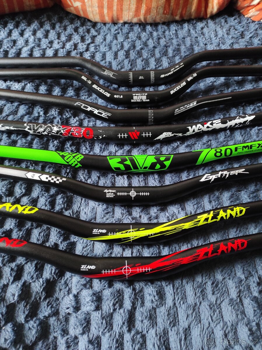 Řídítka sedlovky a další věci. - 2