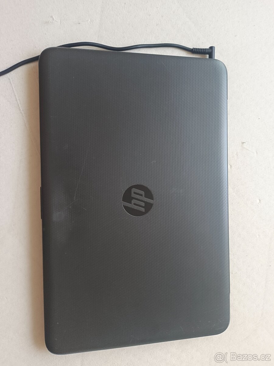 15.6" HP 8gb RAM/128gb SSD/Win 11 - 2