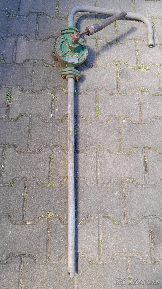 Ruční pumpa K1 - 2
