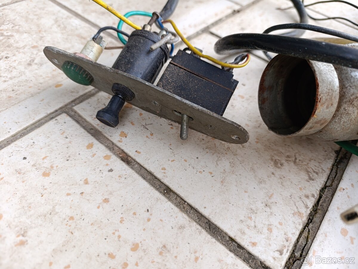 Prodám bufík, nezávislé topení trabant 601 - 2