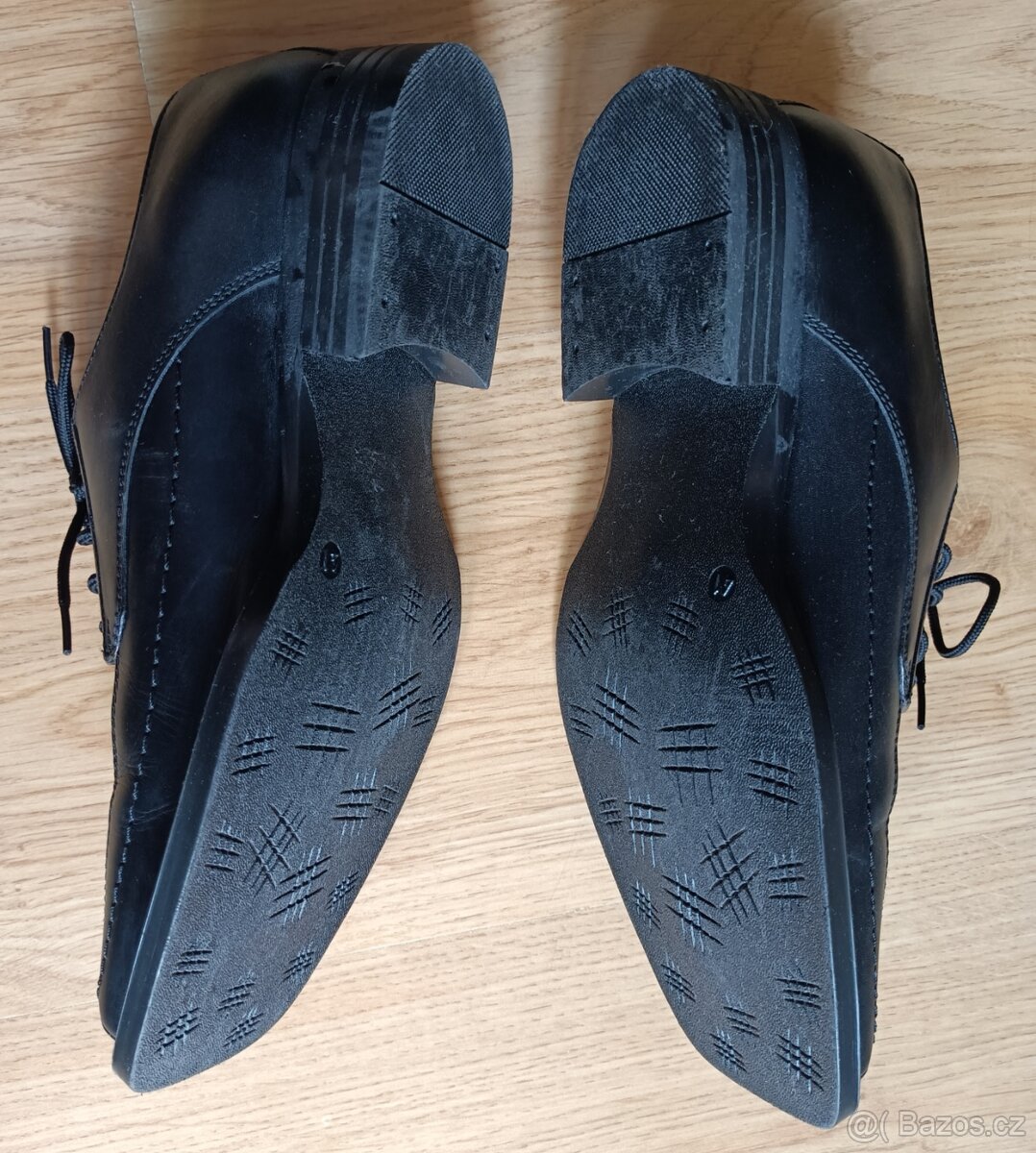 PÁNSKÁ OBUV ZNAČKY BAŤA - 2