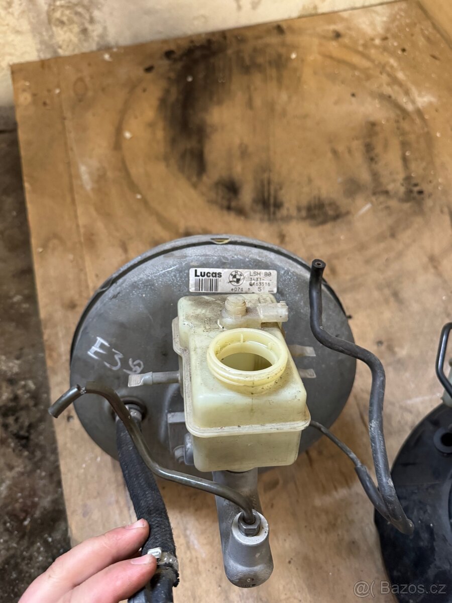 Brzdový posilovač bmw e39 plně funkci 2001 - 2