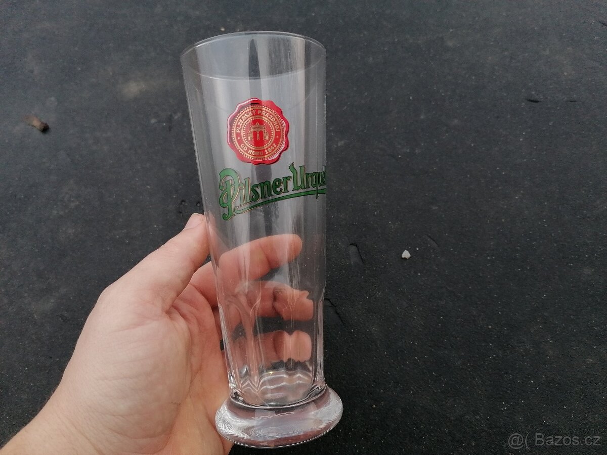 Predám sklenený pohár Pilsner Urquell - 2
