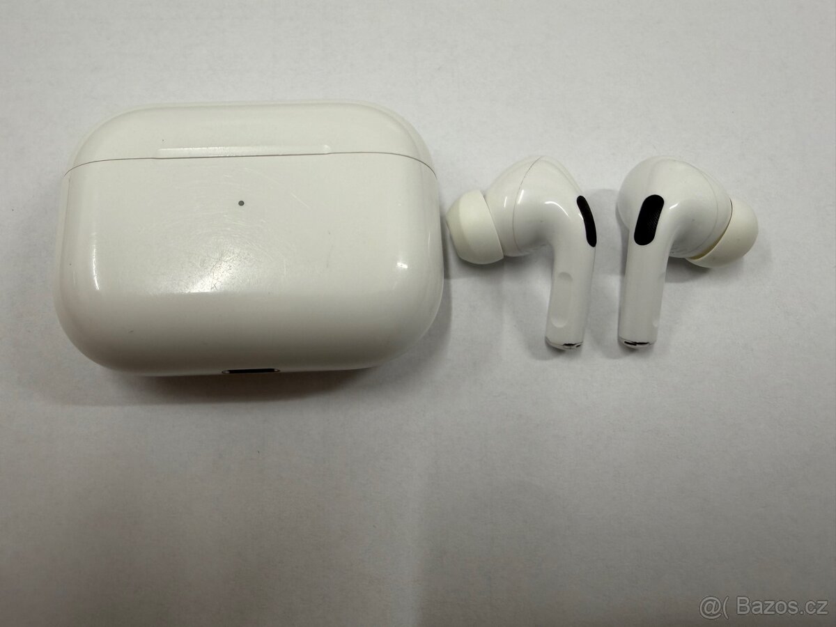 Apple AirPods Pro 1 - 2