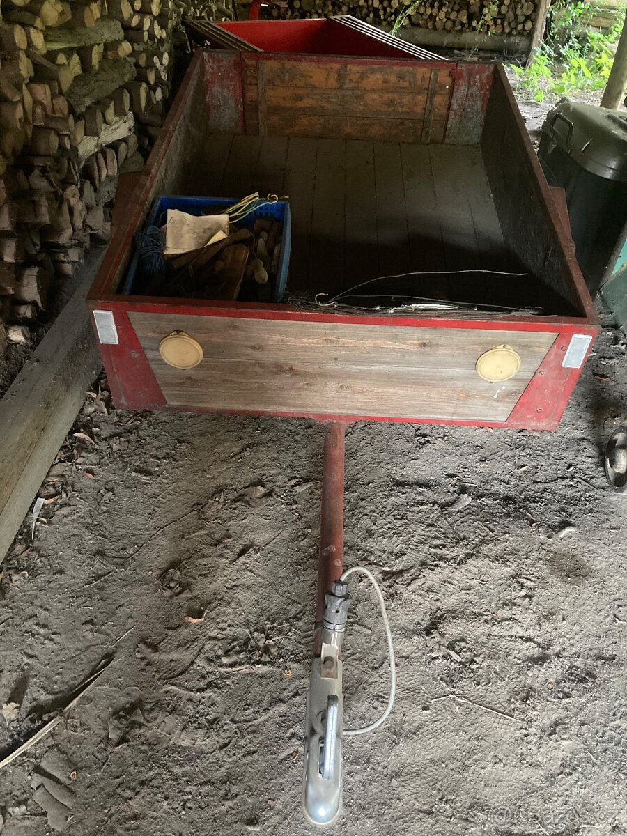 VOZÍK ZA AUTO - 2