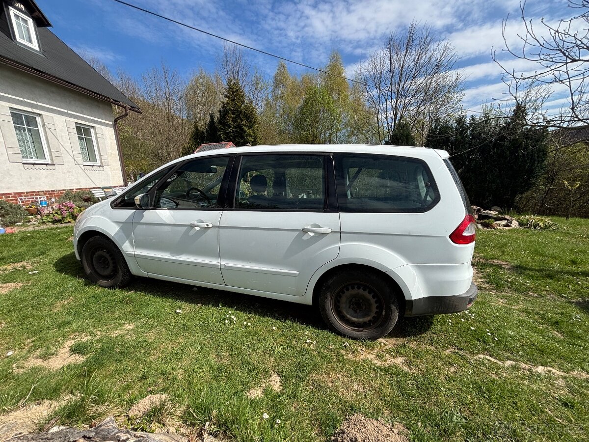Ford Galaxy - 2