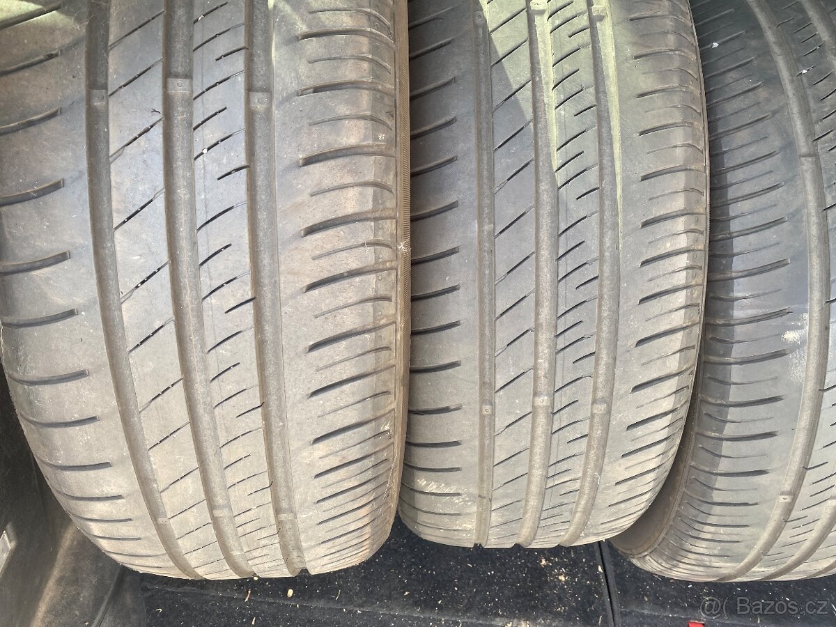 Letní pneu 205/55/R16 Nexen - 2