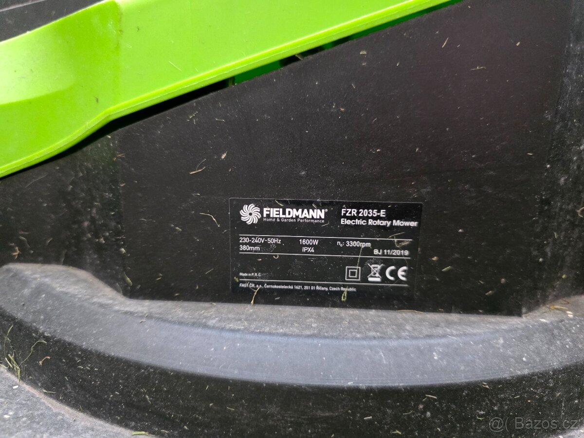 Sekačka na trávu Fieldmann - 2
