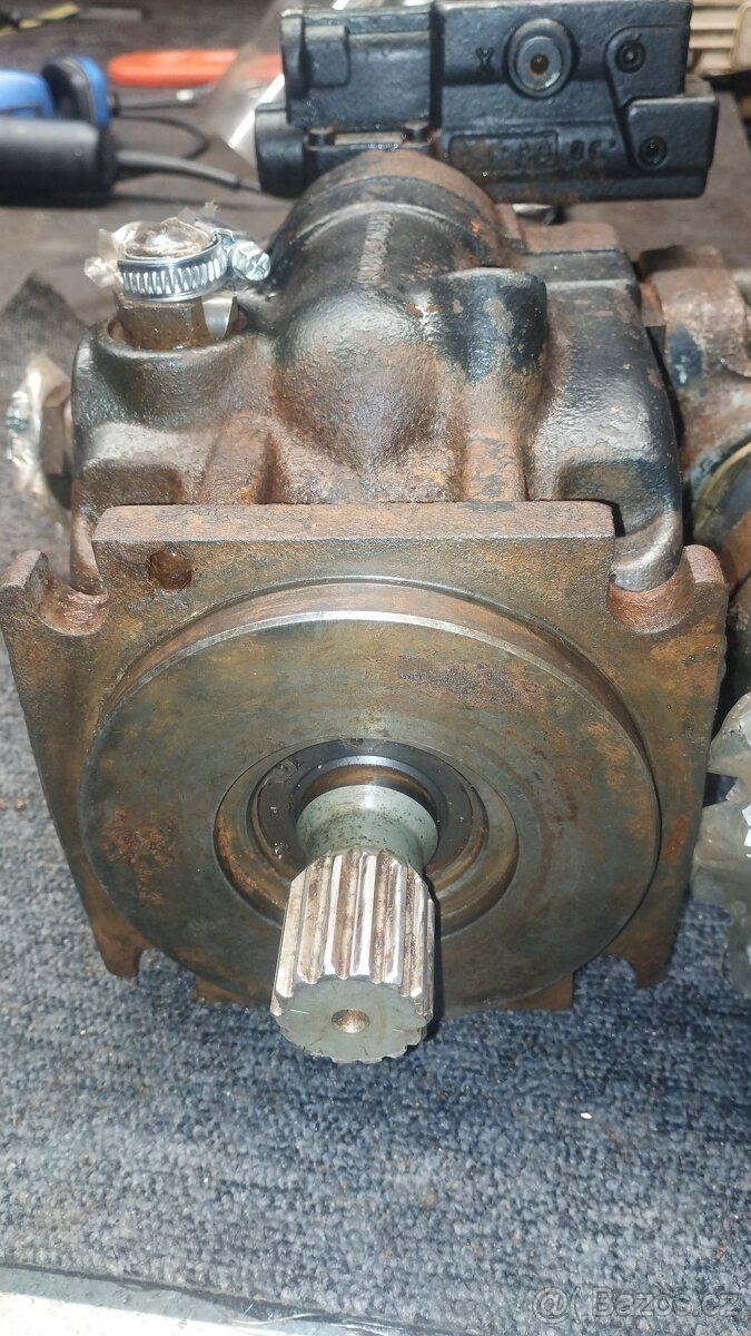 Sauer Danfoss hydraulické čerpadlo - 2