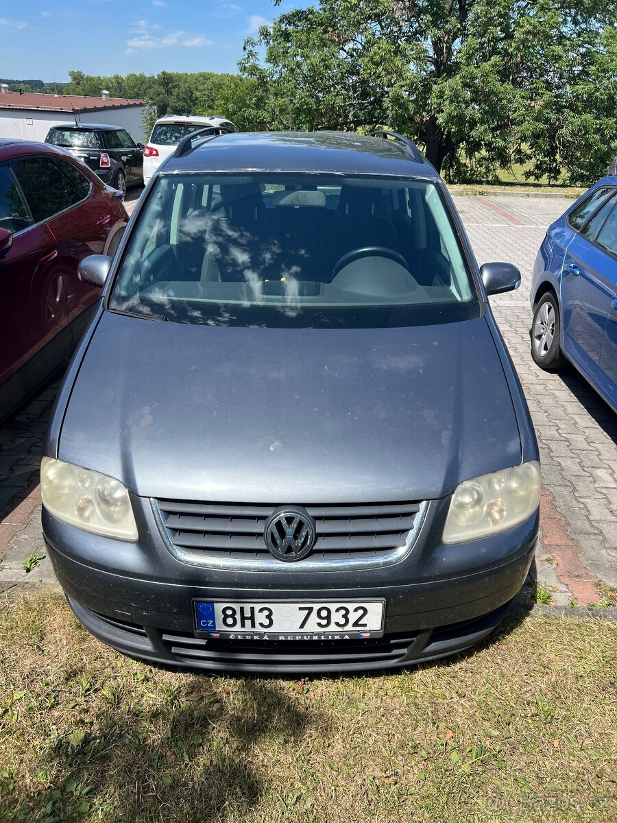 Volkswagen touran - 2