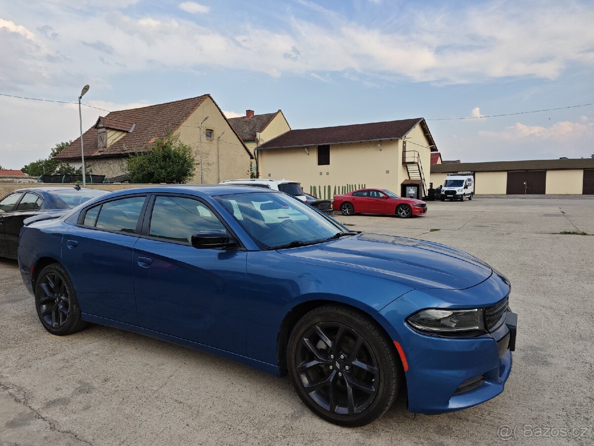 Dodge Charger - 2