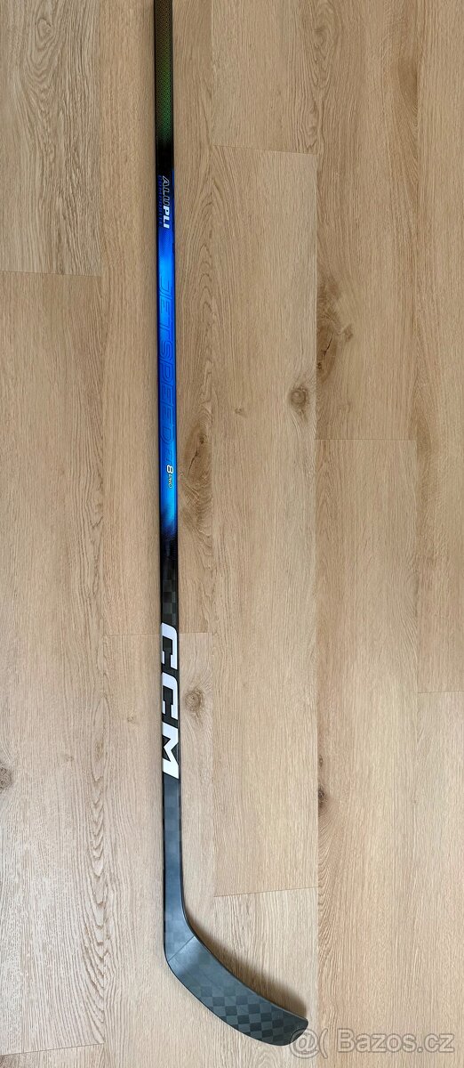 P - Hokejka CCM JetSpeed FT 8 Pro - 2