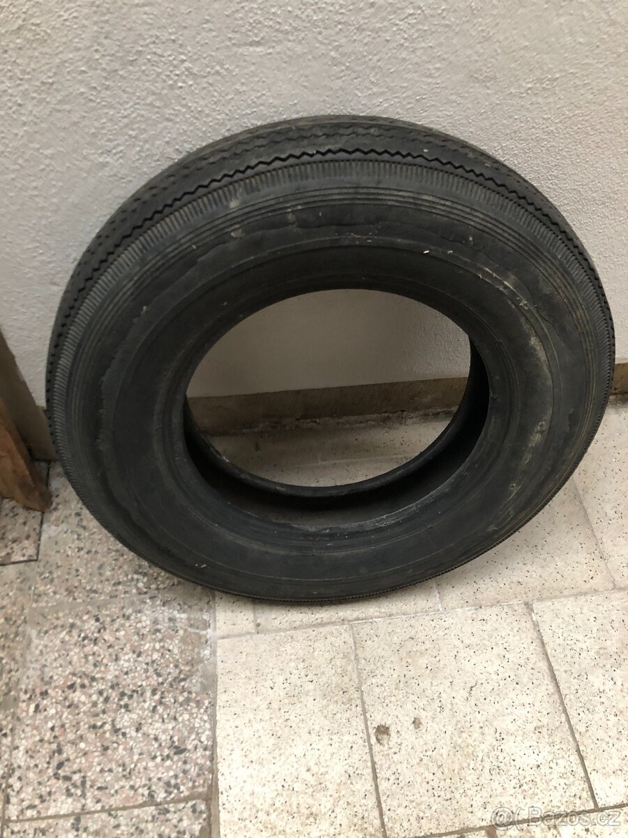 Pneu protektor 6,9-16 - 2