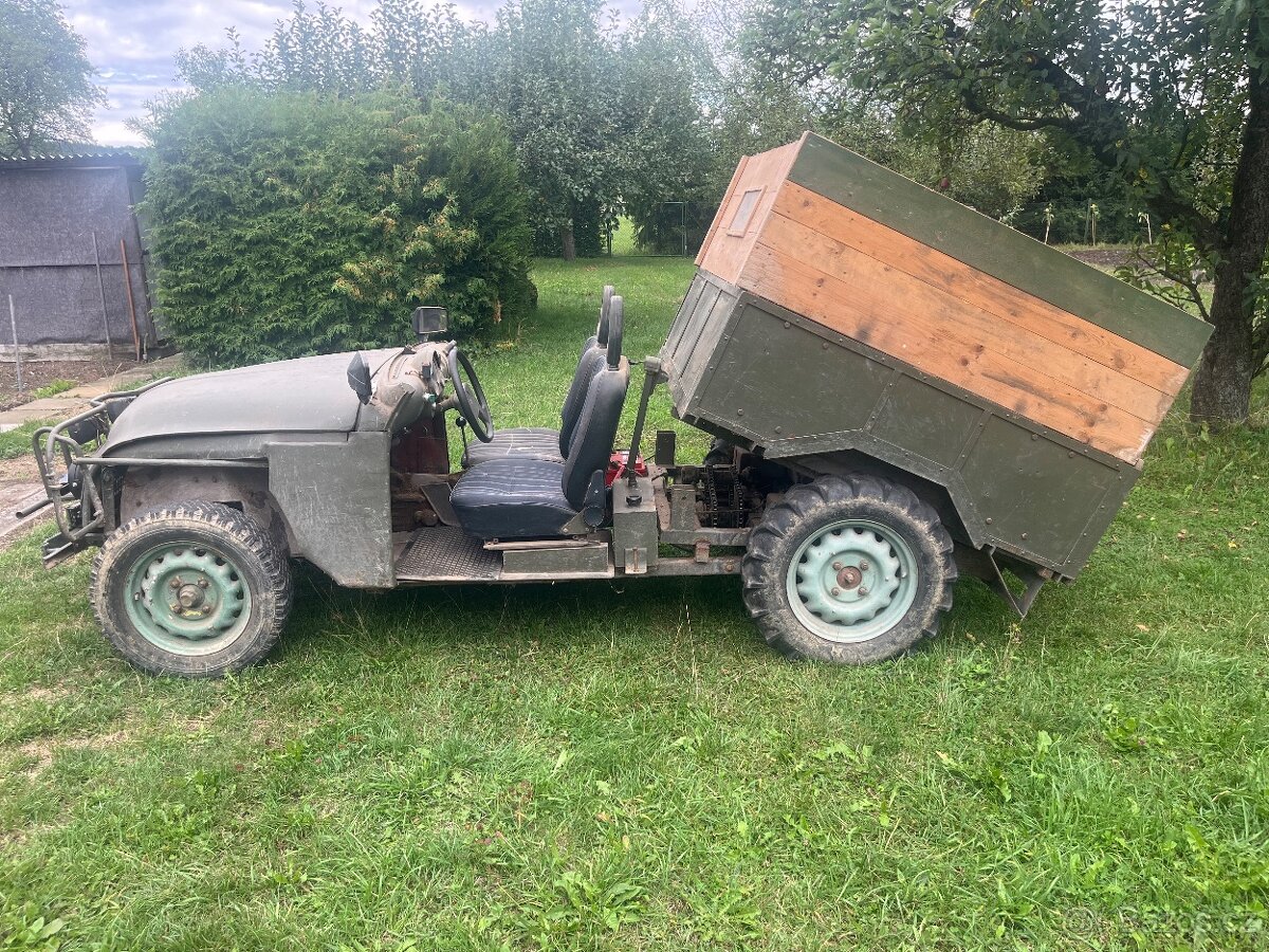 Sklápěcí auto Octavia - 2