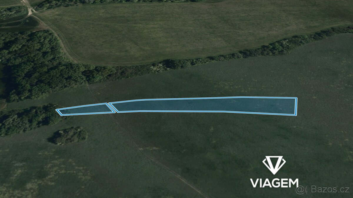 Pole 3 293 m² - 2