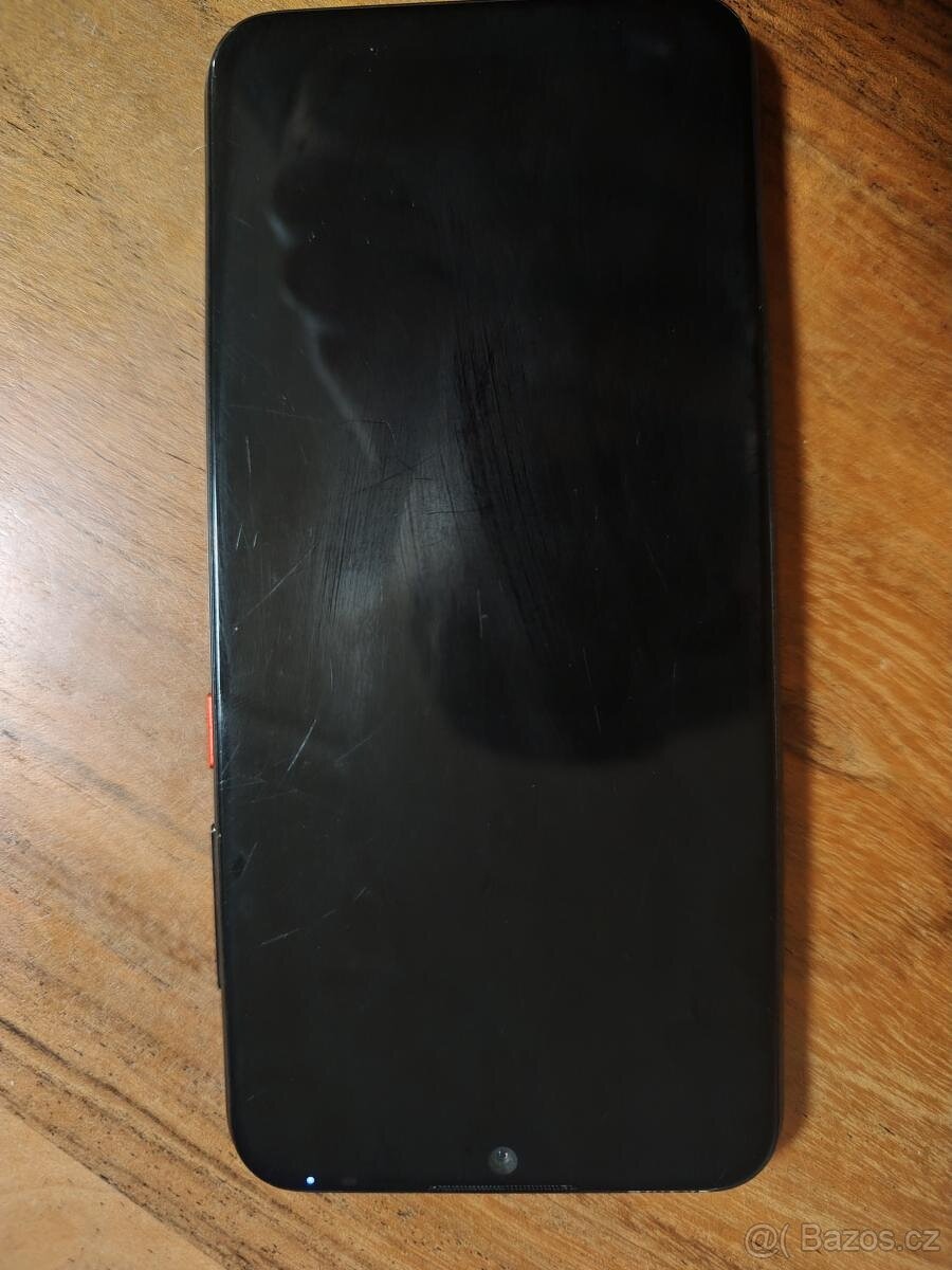ZTE Blade A7 2019 (pouze 146 g - lehký a skladný) - 2